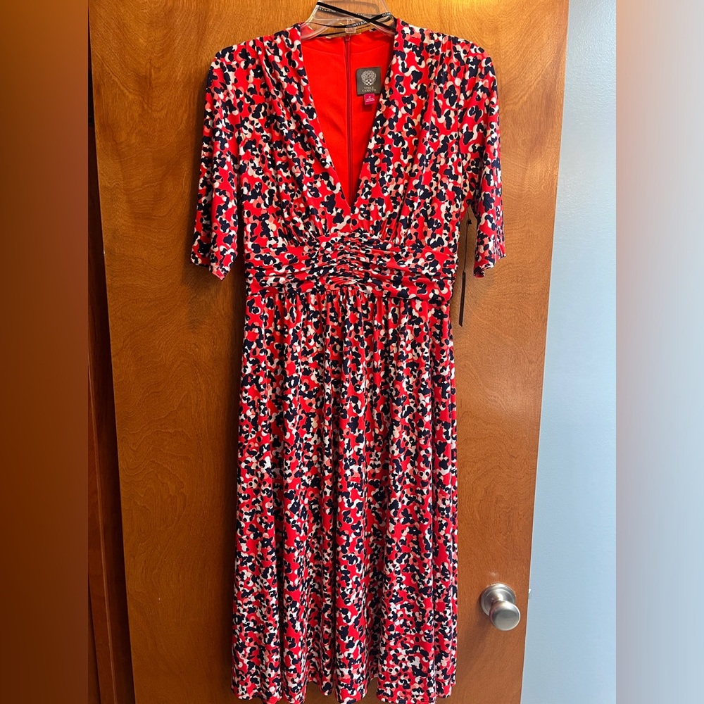Vince Camuto NWT Red Floral Print Dress with Deep V-neck & High Ruched Waist